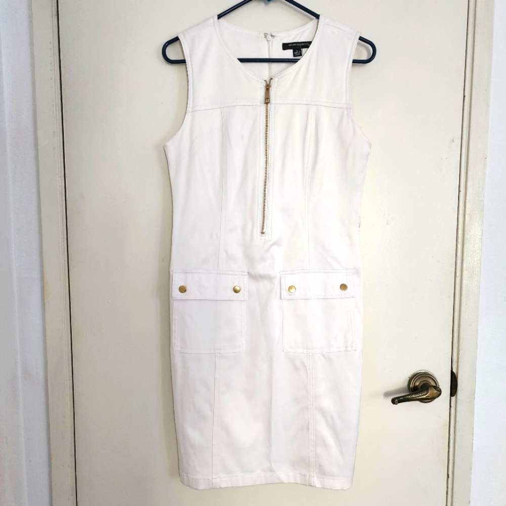 SHARAGANO white sheath dress with gold accents